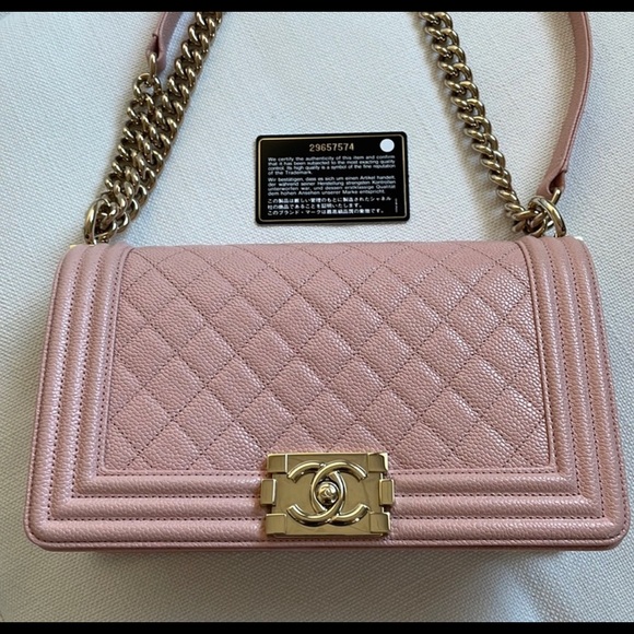 🌸CHANEL caviar quilted Medium Boy - Sakura pink🌸 - Picture 2 of 13